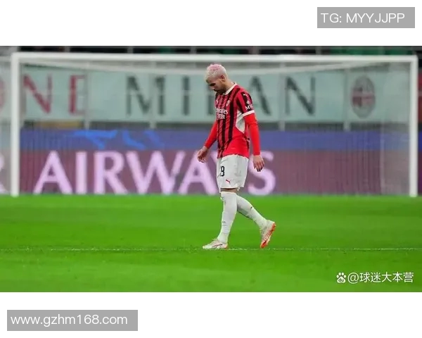 意大利与澳大利亚比赛中红牌事件引发热议球迷反应不一